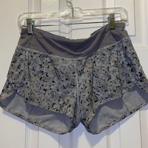 Lulu lemon running shorts